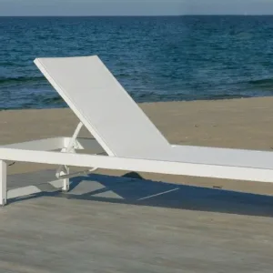 Tumbona de piscina reclinable de diseño: modelo Cancún