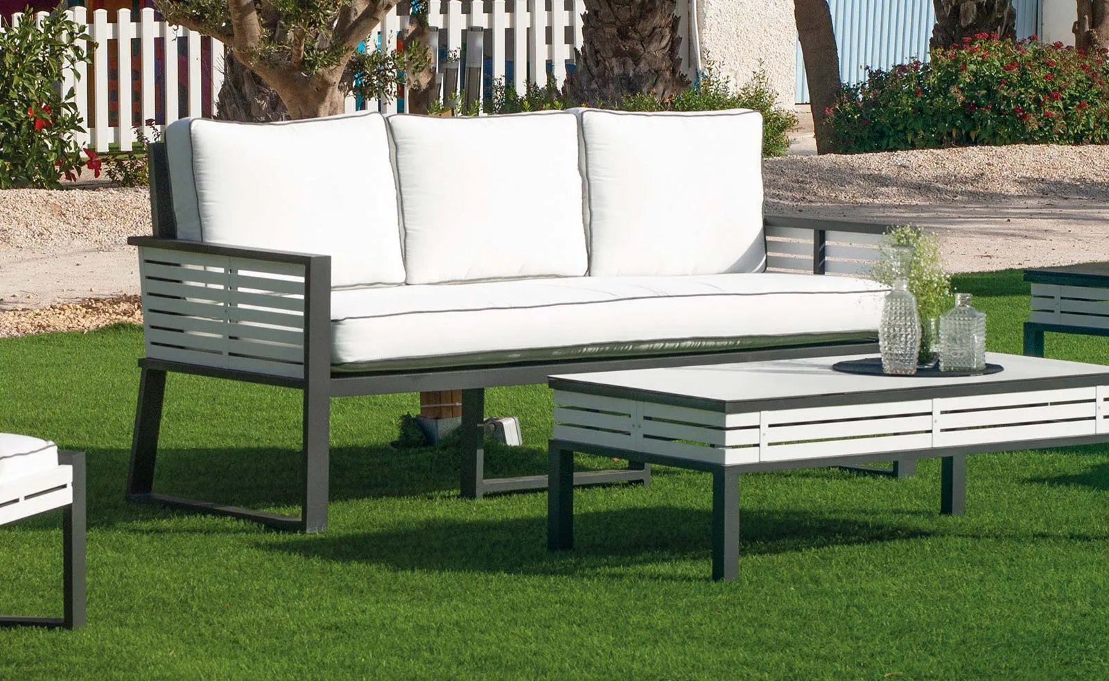 sofá 3 plazas de diseño aluminio bicolor Diva