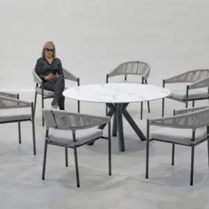 Sillón curvo aluminio cuerda trenzada colores personalizados Espinel